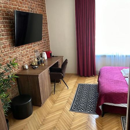 Asha Central Studio Timisoara Exterior photo